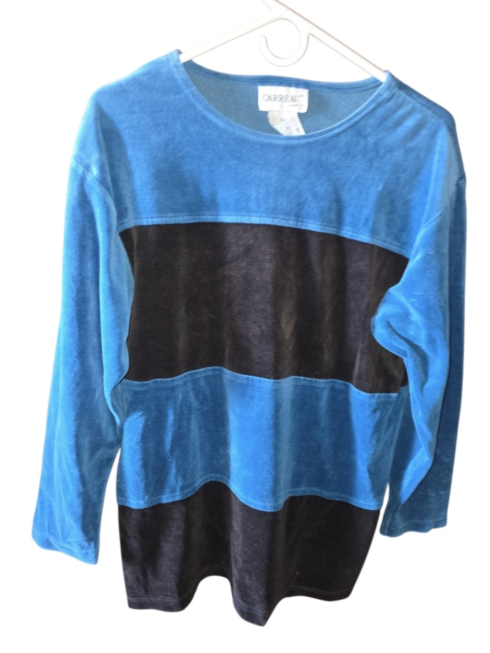 4/8/111. Carreau Sport Womens Blue & Black Velvet Colorblock Long Sleeve Top